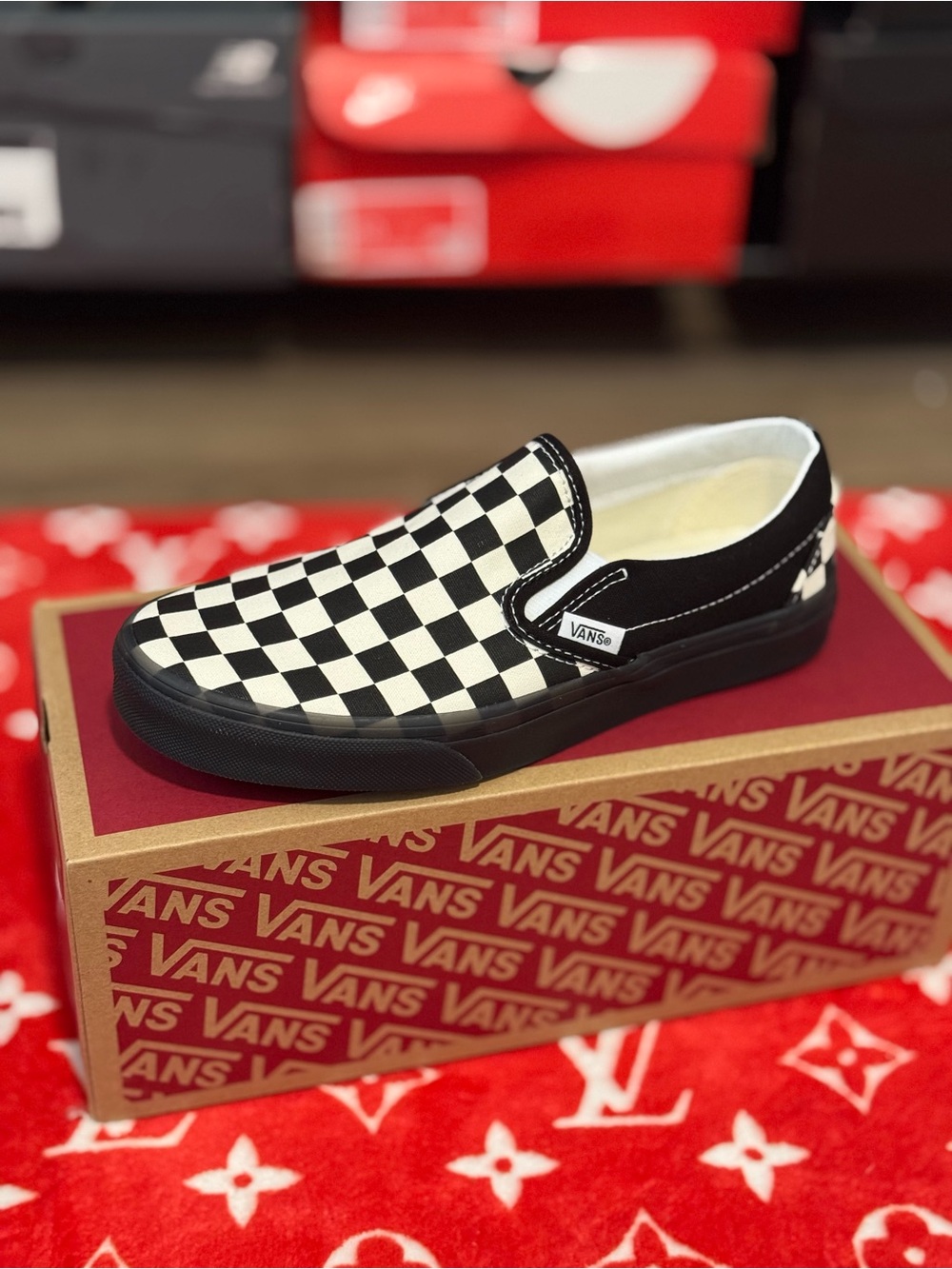Vans Classic Slip-On Checkerboard Black/White – Men’s 5.5 / Women’s 7 – NEW